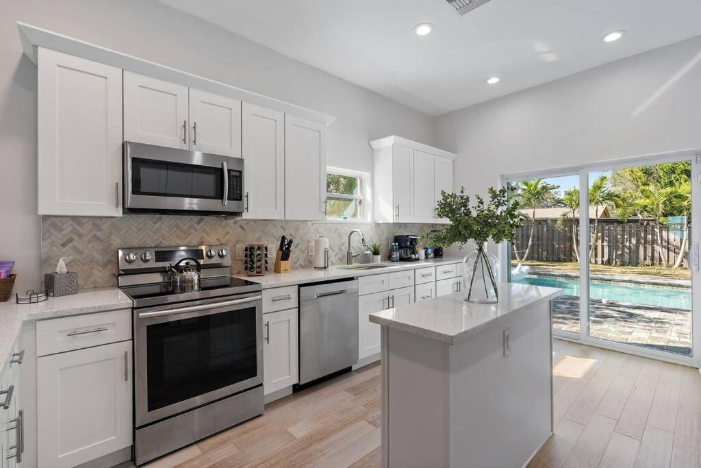 Florida Getaway With Backyard Pool Oasis Villa Sarasota Dış mekan fotoğraf